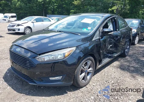 2017 Ford Focus Se z USA, uszkodzony, nr VIN 1FADP3FE7HL335113